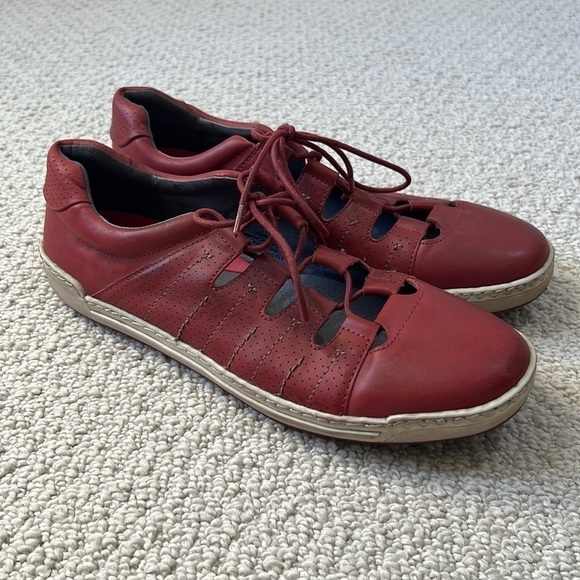 Biza Shoes - BIZA Shoes Women’s Red Leather Sneakers Size 9.5